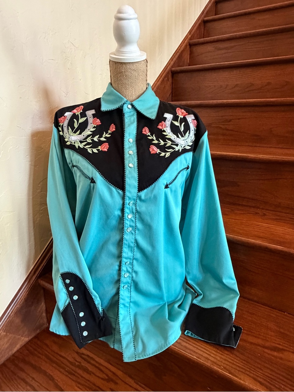 Scully Vintage Turquoise Western Shirt with Floral Embroidery